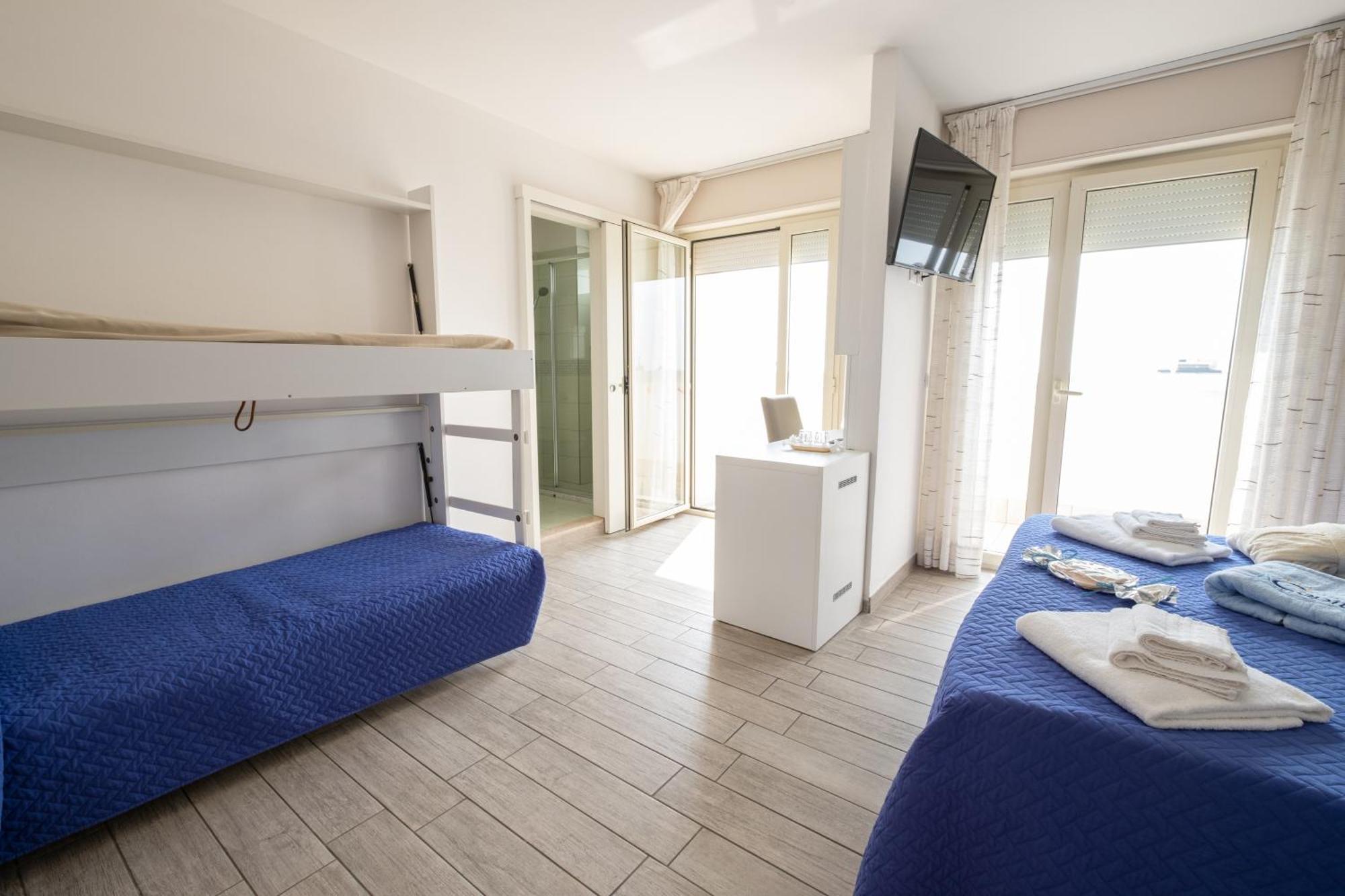 Hotel Capitol Gatteo a Mare Buitenkant foto